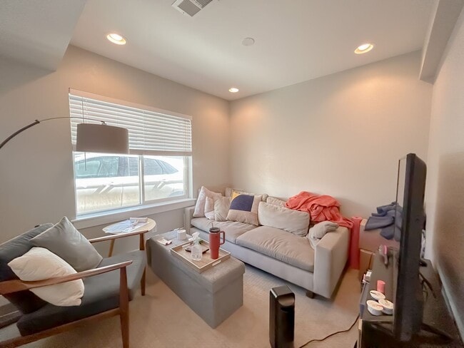 Building Photo - 2233 Eliot St