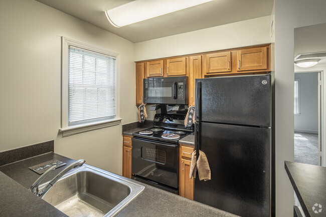 Interior Photo - Fisher House Apartments