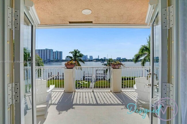 Foto del edificio - 741 N Southlake Dr