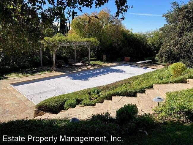 Building Photo - 3 br, 3.5 bath House - 2475 Bella Vista Drive