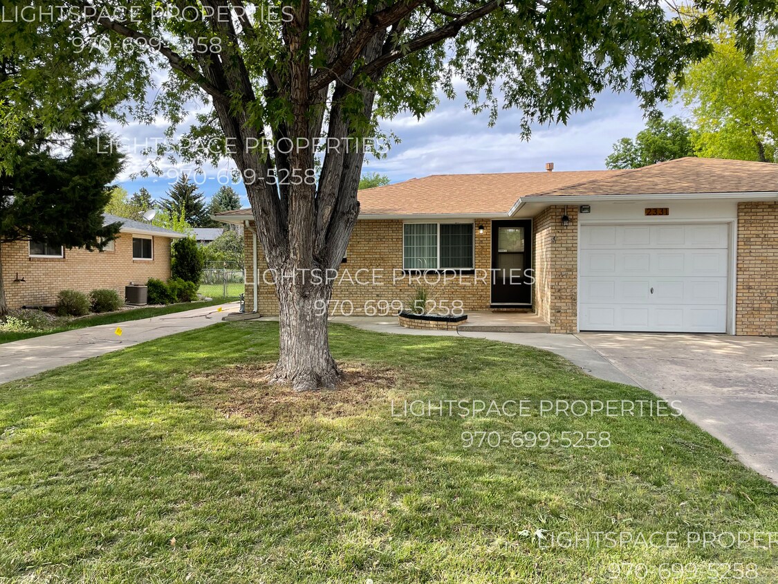 Foto principal - 2331 W 18th St