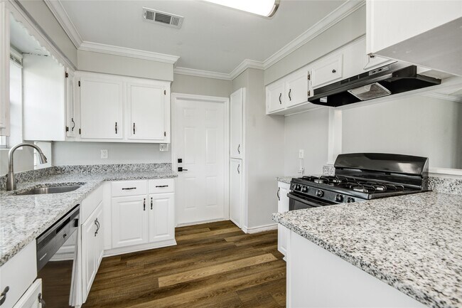 Foto del edificio - 20244 County Rd 510W