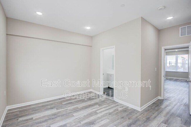 Building Photo - 601 Richwood Ave