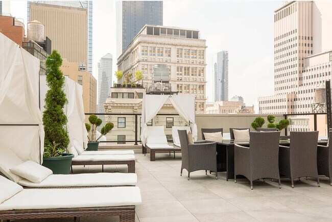 Foto del edificio - 140 Fulton St