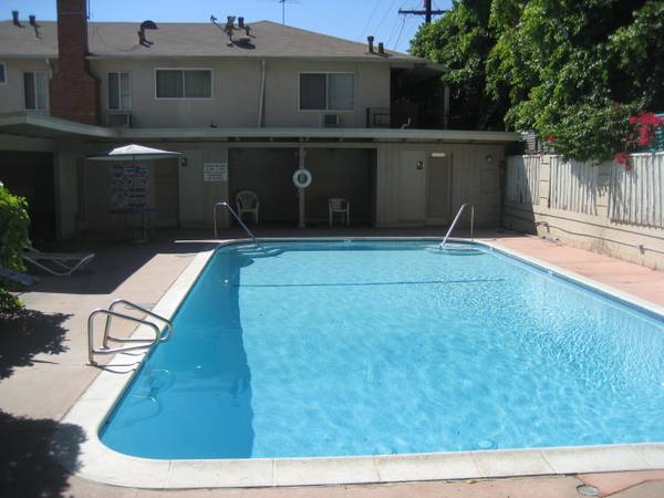 Piscina - Glendale Garden Homes