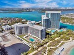 Foto principal - 10275 Collins Ave