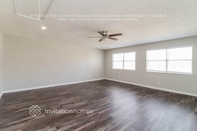 Building Photo - 1003 Rosewood Ln