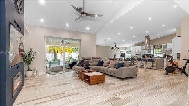 Building Photo - 10781 NW 18th Ct