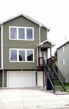 Building Photo - 1731 W Kagy Blvd