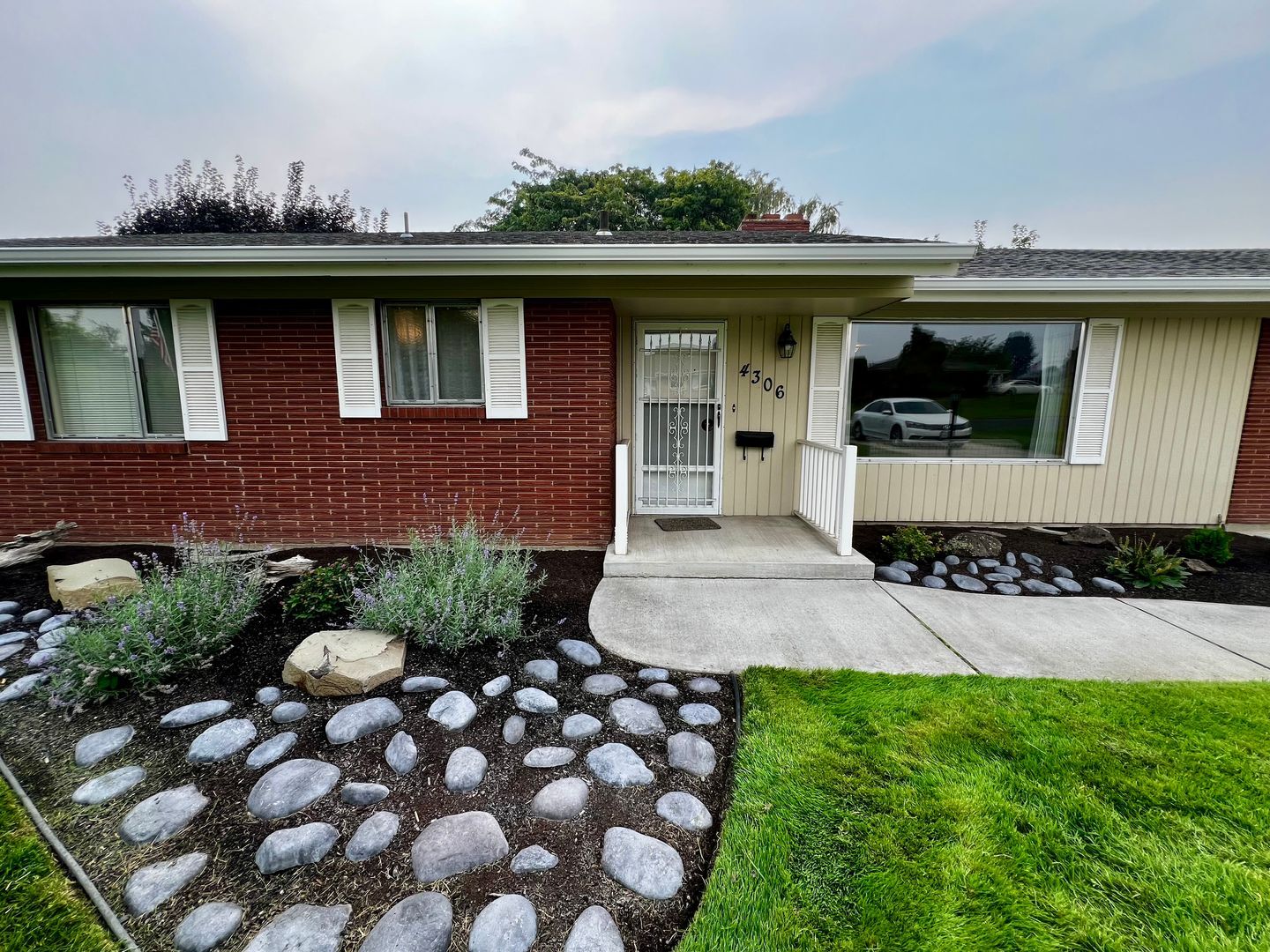 Curated visual reference: Picture Idea: 4306 Avalanche Ave Yakima Wa 98908 House Rental In Yakima