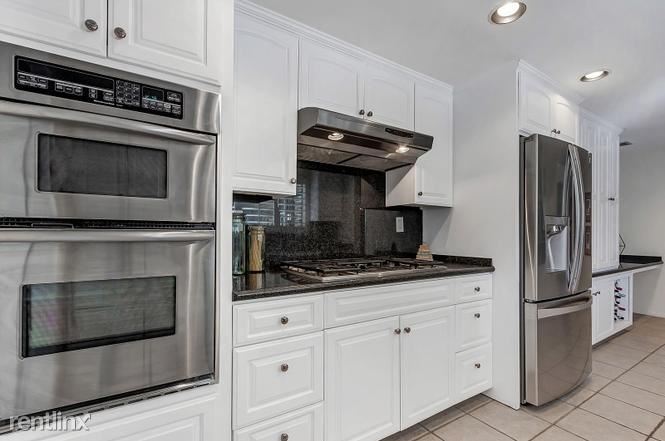Building Photo - 3 br, 3 bath Condo - 100% Financing CA Only