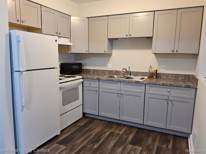Foto principal - 29120 Lund Ave