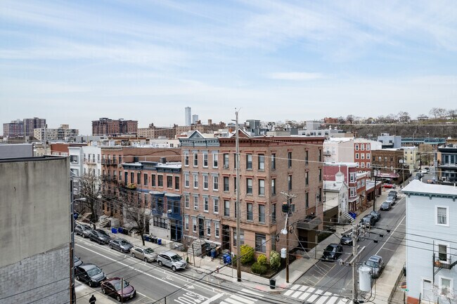 Aerial Photo - 420 Madison St