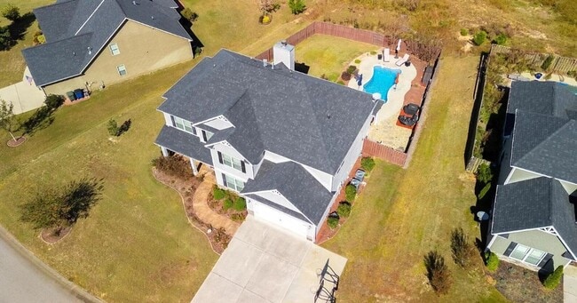 Building Photo - 405 Equinox Loop