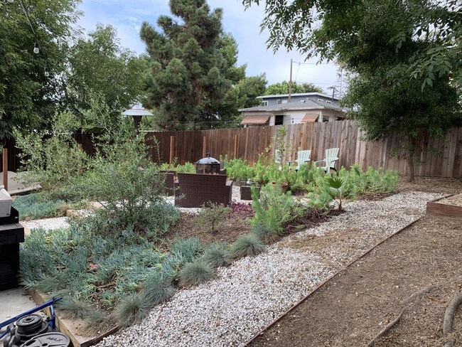 Foto del edificio - 614 Sheldon St