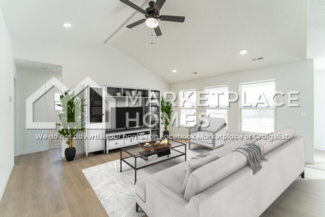 Foto del edificio - 2520 Lawton Dr