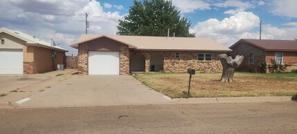 Building Photo - 312 Woodson Way