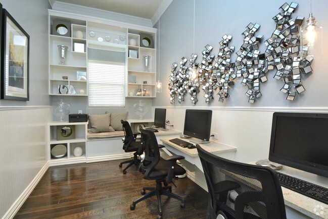 Interior Photo - Park at Briggs Ranch