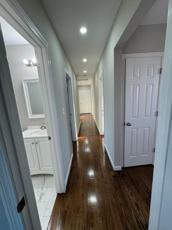 Foto del edificio - 43 Beardsley St