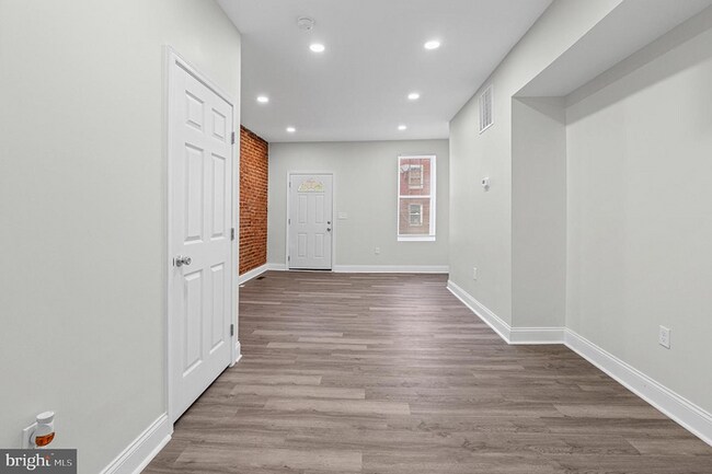Foto del edificio - 3 bedrooms, 3.5 bathrooms