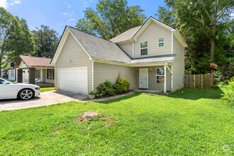 Building Photo - 1526 Venetian Dr SW
