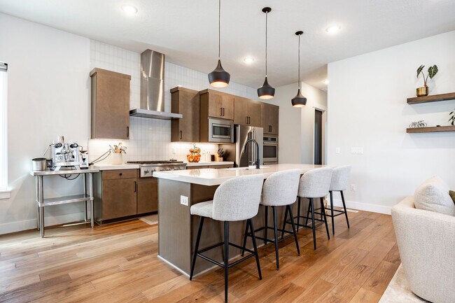 Foto del edificio - 6607 Purple Poppy Ln