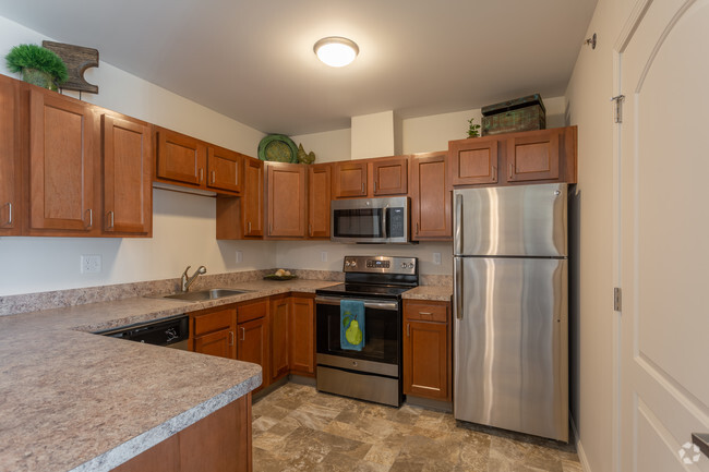 2BD 1BA 825 sq. ft. - Lorain Pointe Senior Apartments