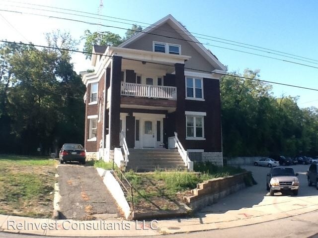 Primary Photo - 2542 Reading Rd