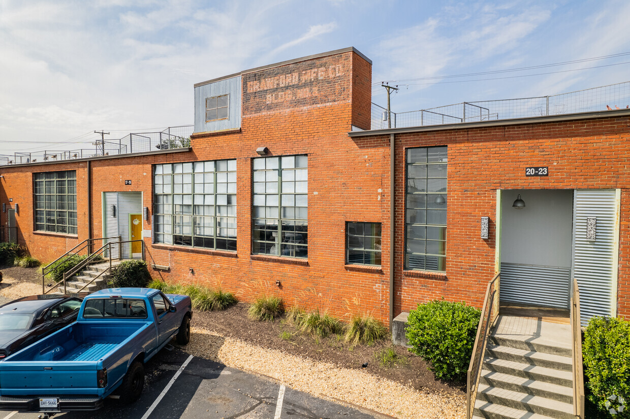 Building Side View - Stockton Lofts