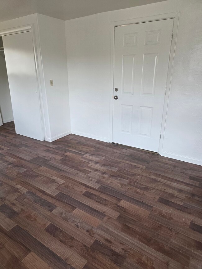 Building Photo - 2814 Bel Air Dr NE