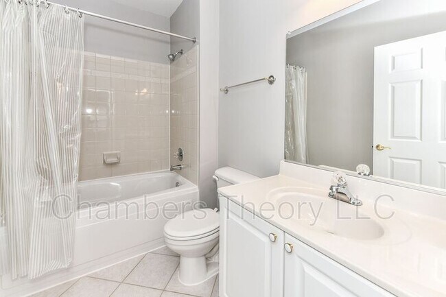 Foto del edificio - 1851 Stratford Park Pl