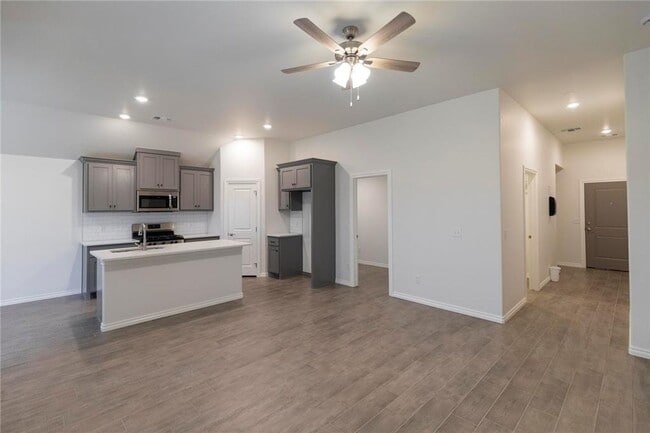 Foto del edificio - 1816 Zayden Ln