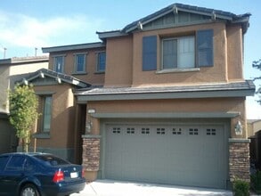 Building Photo - 10415 Lilac Square Ave Building Photo - 10415 Lilac Square Ave