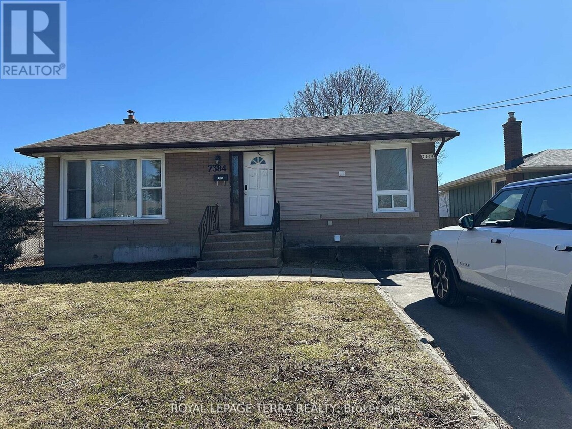 Primary Photo - 7384 Heximer Ave