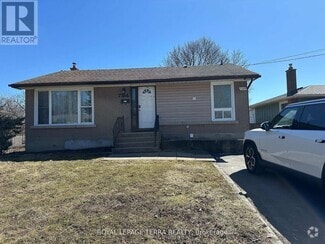 Building Photo - 7384 Heximer Ave