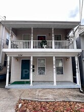 Building Photo - 534 Forest Ave