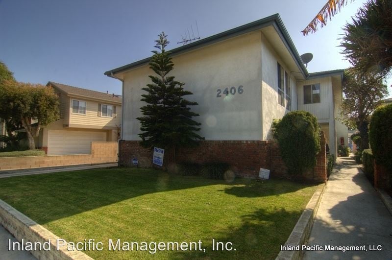 Primary Photo - 2406 Curtis Ave