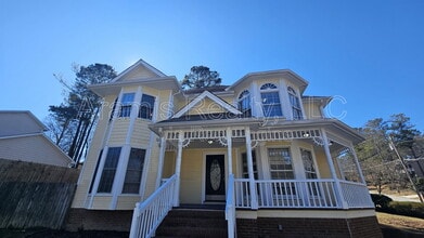 Building Photo - 4858 Glenwhite Dr