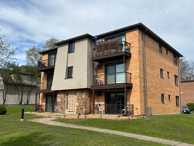 Foto del edificio - 704 65th St