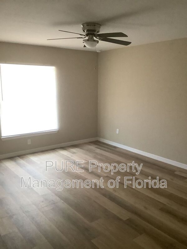 Building Photo - 8181 SW 131 Pl