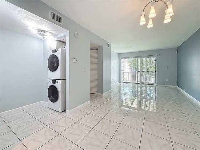 Building Photo - 2625 FL-590