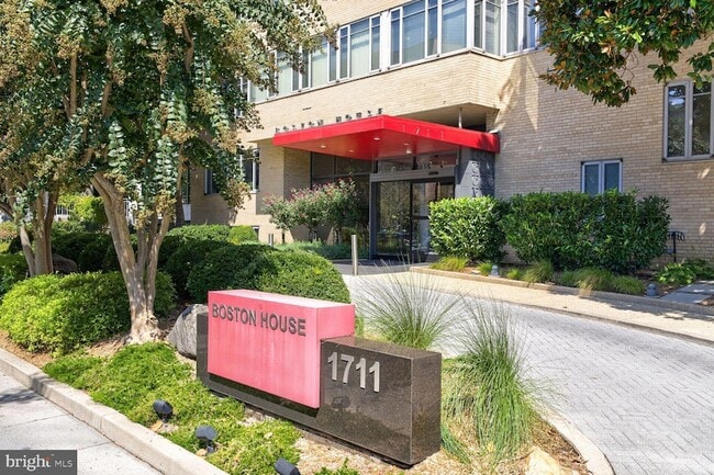 Photo - 1711 Massachusetts Avenue NW Unit 410 Apartment