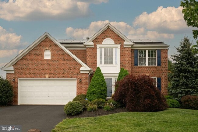 Building Photo - 10955 Southcoate Village Dr