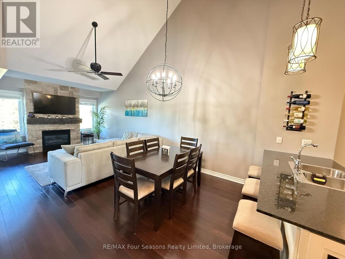 Photo principale - 3-303 Brandy Ln Dr