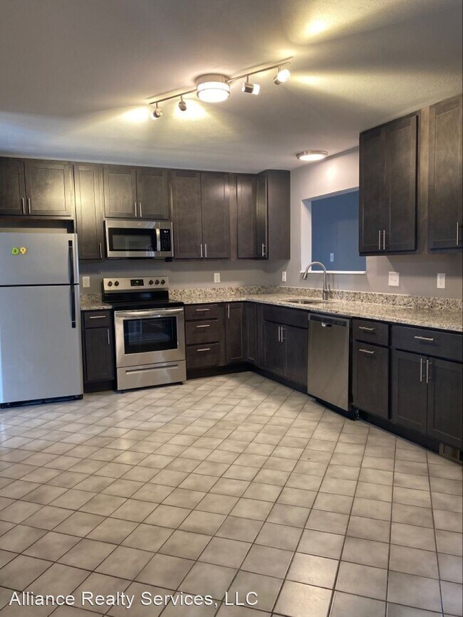 Building Photo - 4 br, 2 bath House - 3805 Keats Dr
