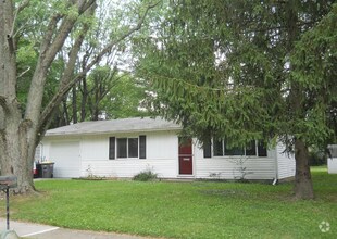 Building Photo - 2631 Willow Dr