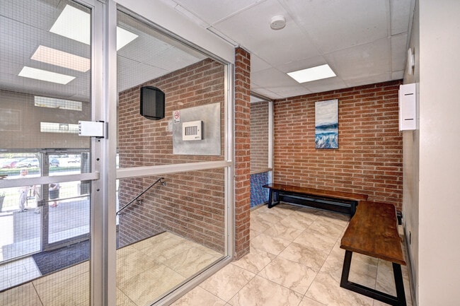 Photo du bâtiment - Cooper Tower Apartments