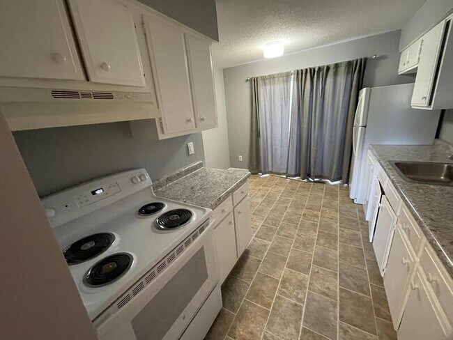 Building Photo - 11239 Calico Dr