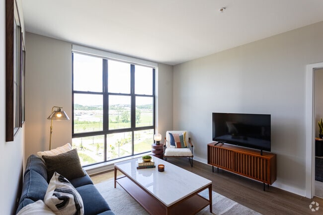 2BR, 2BA - B7 - 1,260SF - Living Room - Oxbow