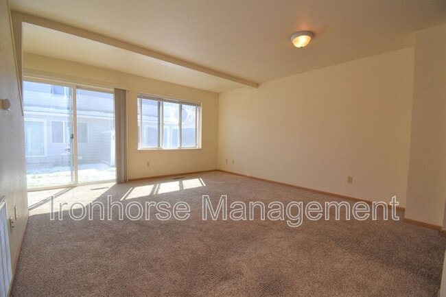 Building Photo - 2431 Wheeler Dr